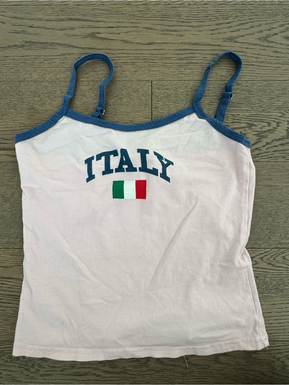 EDIKTED Italy tank top